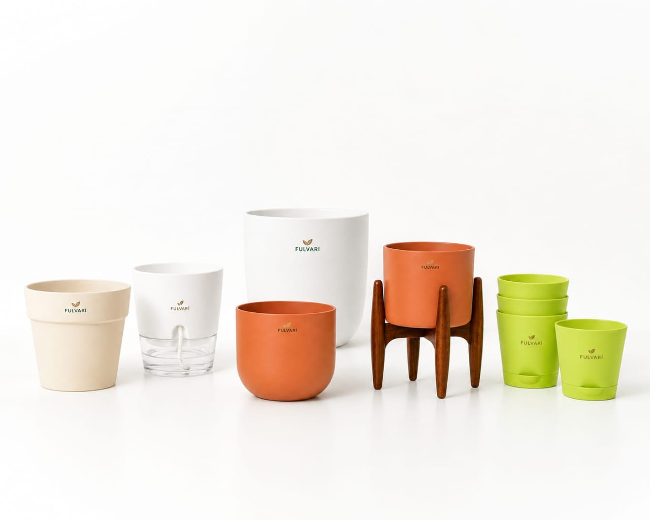 POTS & PLANTERS